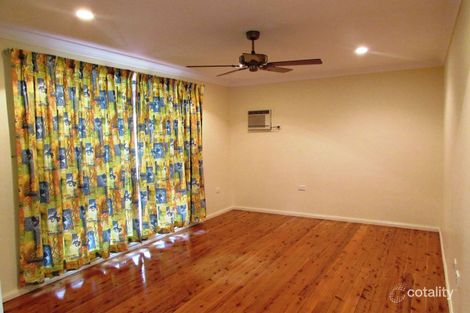 Property photo of 162 Wyangala Crescent Leumeah NSW 2560