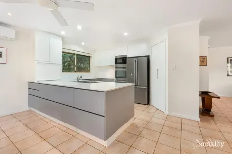 Property photo of 6 McKenna Noosaville QLD 4566