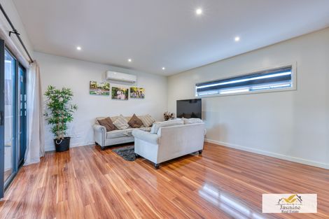 Property photo of 1/31 Kelvinside Road Noble Park VIC 3174