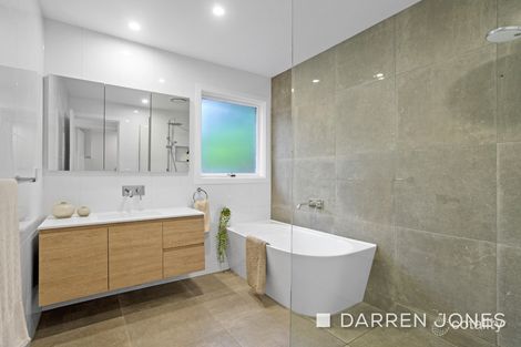 Property photo of 3 Kundy Close Greensborough VIC 3088