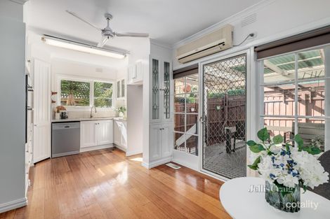 Property photo of 1/32 Stephensons Road Mount Waverley VIC 3149