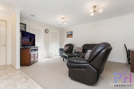 Property photo of 4 St George Park Drive Kangaroo Flat VIC 3555