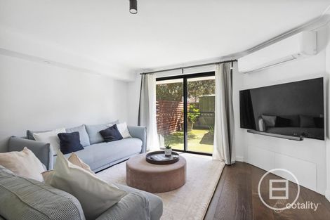 Property photo of 22 Windich Place Leederville WA 6007