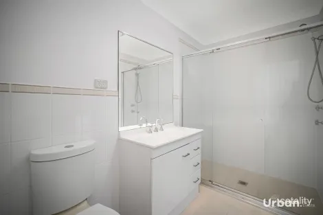 Property photo of 1 Broadbent Avenue Middleton Grange NSW 2171