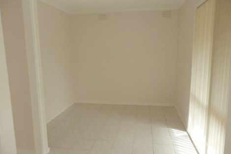 Property photo of 83 Rosedale Grove Frankston South VIC 3199