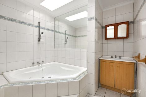 Property photo of 63 Long Valley Way Doncaster East VIC 3109