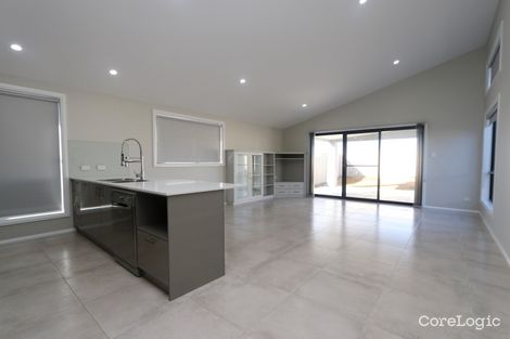 Property photo of 66B Kidd Circuit Goulburn NSW 2580