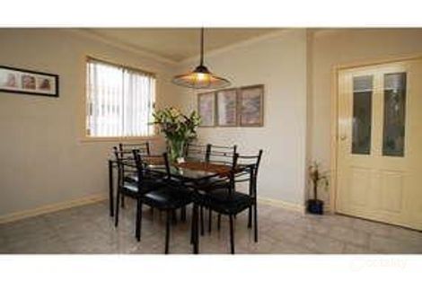 Property photo of 2 Surrey Street Hadfield VIC 3046