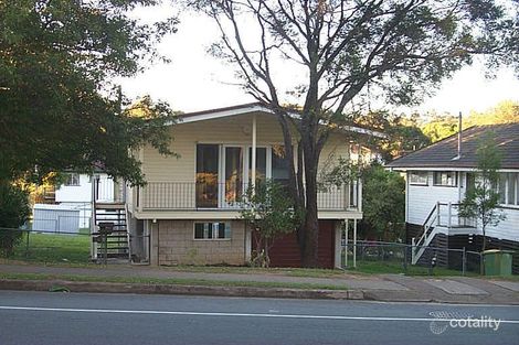 18 Patricks Rd, Arana Hills, QLD 4054