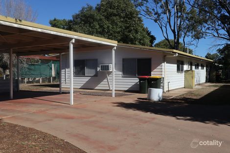 1/99 Opal St, Emerald, QLD 4720