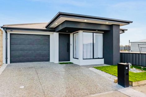 10 Mimicus Dr, Wollert, VIC 3750