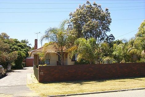 8 Coates St, Hamilton Hill, WA 6163