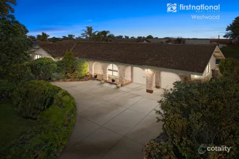 Property photo of 345 Duncans Road Werribee South VIC 3030