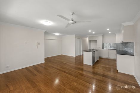 Property photo of 204/21 Miles Street Clayfield QLD 4011