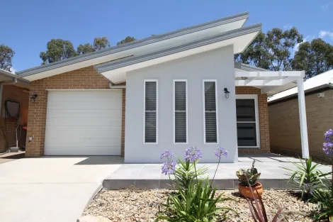 Property photo of 14 Skiff Street Vincentia NSW 2540