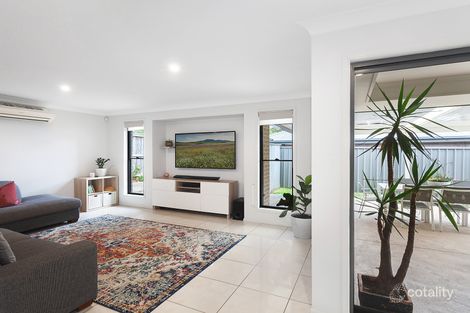 Property photo of 6 Florin Place Wadalba NSW 2259