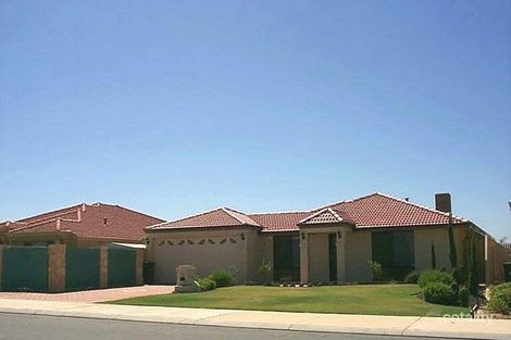 49f Miami Beach Prom, Iluka, WA 6028