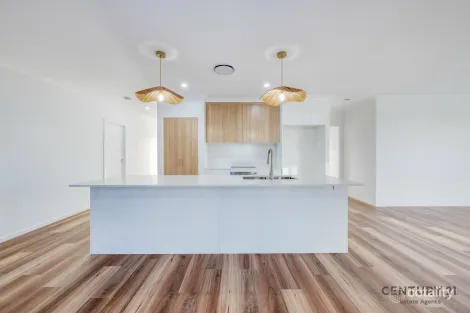 Property photo of 8 Cordell Drive Elliott Heads QLD 4670