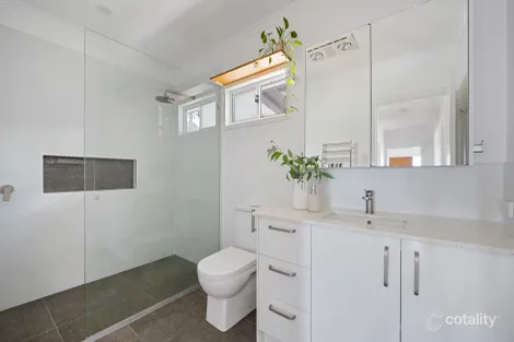 Property photo of 366 Webster Road Stafford Heights QLD 4053