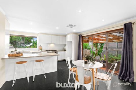 Property photo of 17 Birkenhead Drive Grovedale VIC 3216