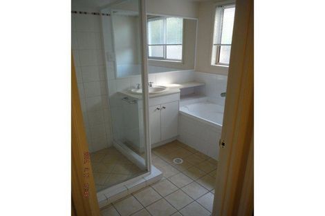Property photo of 2/391 Belmont Road Belmont QLD 4153