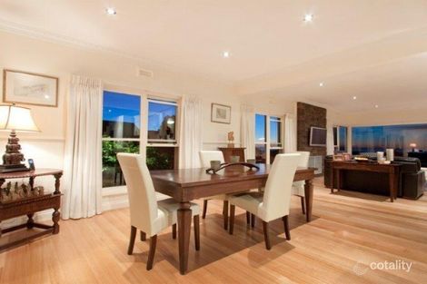 Property photo of 11 Brulu Close Mount Eliza VIC 3930