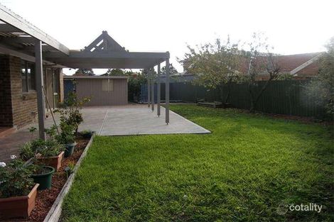 Property photo of 11 Greylea Grove Seabrook VIC 3028