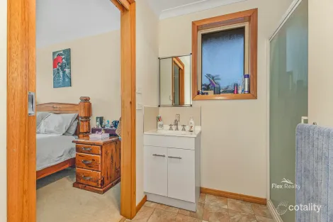 Property photo of 4 York Court Wynyard TAS 7325