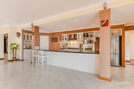 Property photo of 3 Anchor Court Wannanup WA 6210