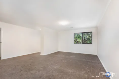 12 Bromley St, Wanniassa, ACT 2903