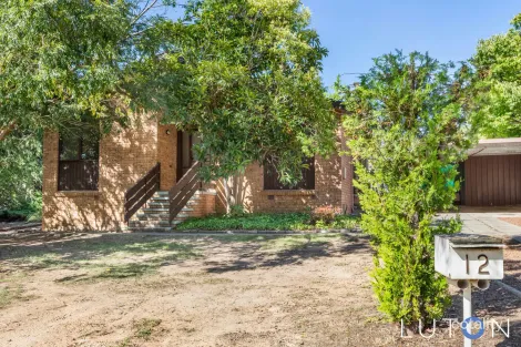 Property photo of 12 Bromley Street Wanniassa ACT 2903
