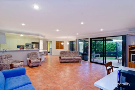 Property photo of 9 Baekea Drive Elanora QLD 4221