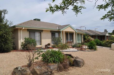 Property photo of 1/42 Clifton Drive Bacchus Marsh VIC 3340