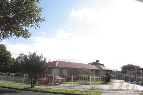 Property photo of 38 Ealing Crescent Springvale South VIC 3172