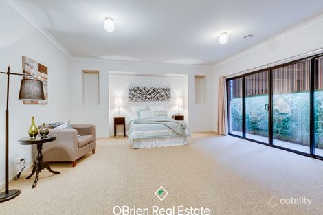 Property photo of 30 Bundeena Avenue Kealba VIC 3021