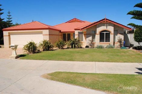 1 Surf Dr, Secret Harbour, WA 6173