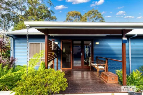 Property photo of 36 Lewana Close Lilli Pilli NSW 2536