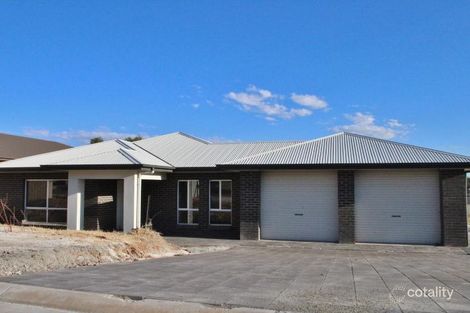 7 Beal Dr, Clare, SA 5453