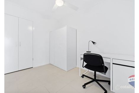 Property photo of 402/40 Mascar Street Upper Mount Gravatt QLD 4122