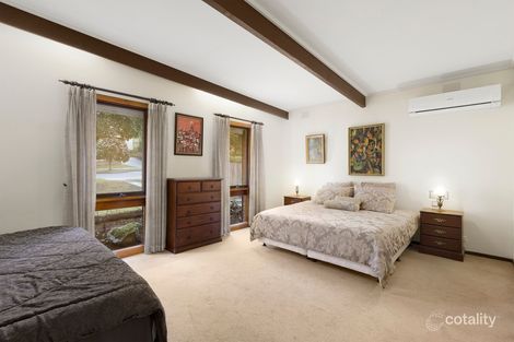 Property photo of 20 Broadford Crescent Macleod VIC 3085