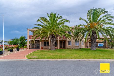 Property photo of 51 Robertson Road Ledge Point WA 6043