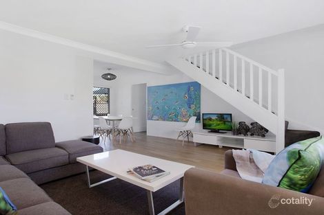 Property photo of 4/30 St Kevins Avenue Benowa QLD 4217