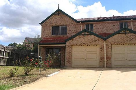 Property photo of 2 Mahogany Way Greenacre NSW 2190