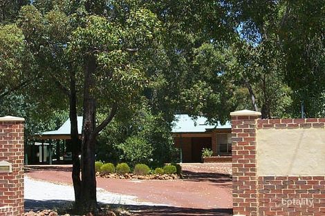 306 Lesmurdie Rd, Lesmurdie, WA 6076