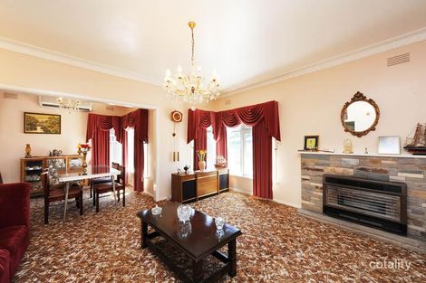 Property photo of 2 Stirling Avenue Seaholme VIC 3018