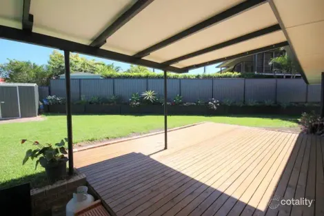 4 Bixa St, Southport, QLD 4215