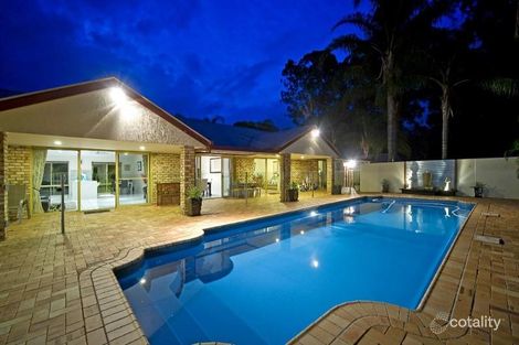 27 Warrego Way, Helensvale, QLD 4212