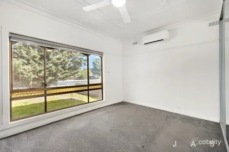 Property photo of 150 Ashley Street Maidstone VIC 3012