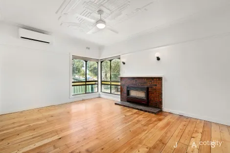 Property photo of 150 Ashley Street Maidstone VIC 3012