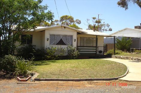 11 Jasper Rd, Kambalda East, WA 6442